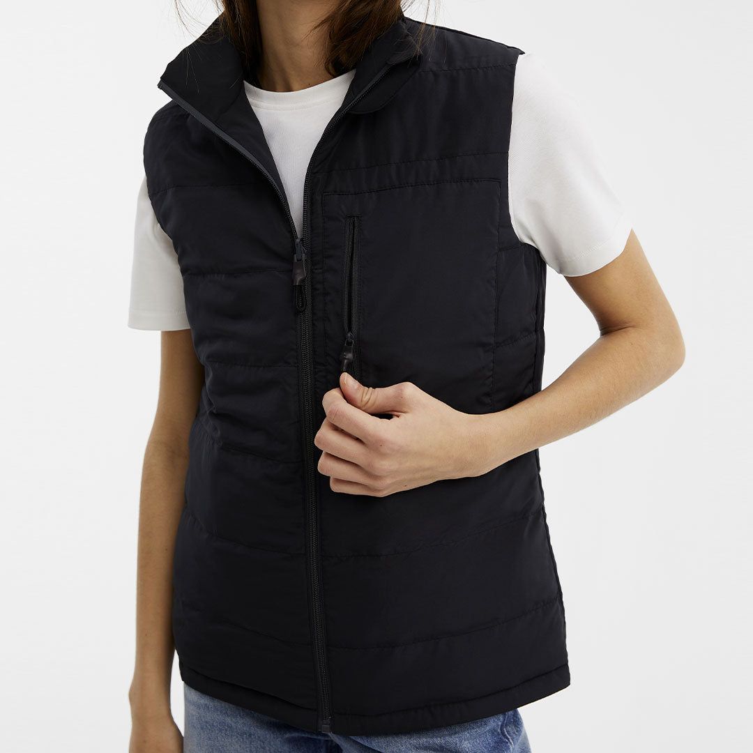 NS40 Reversible Vest-Core Black- Women